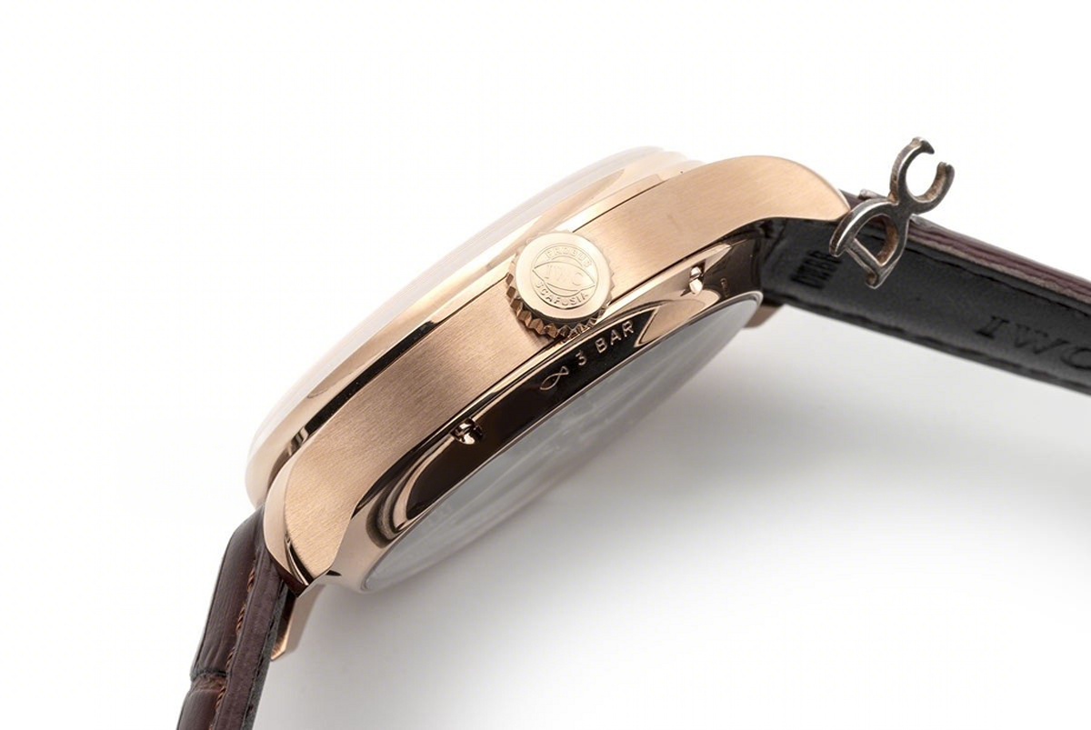 IWC Portugieser Annual Calendar IW503504 White Dial in Rose Gold-fasswatch