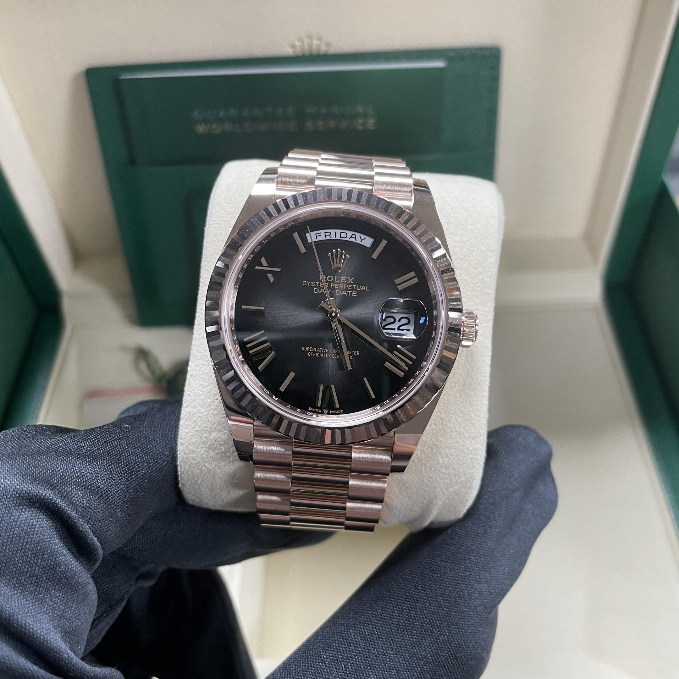 Rolex Oyster Perpetual Day-Date 40 ref. 228235-fasswatch