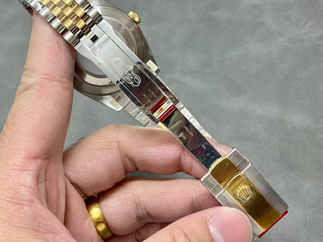 Rolex 41mm Date Just 126333-fasswatch