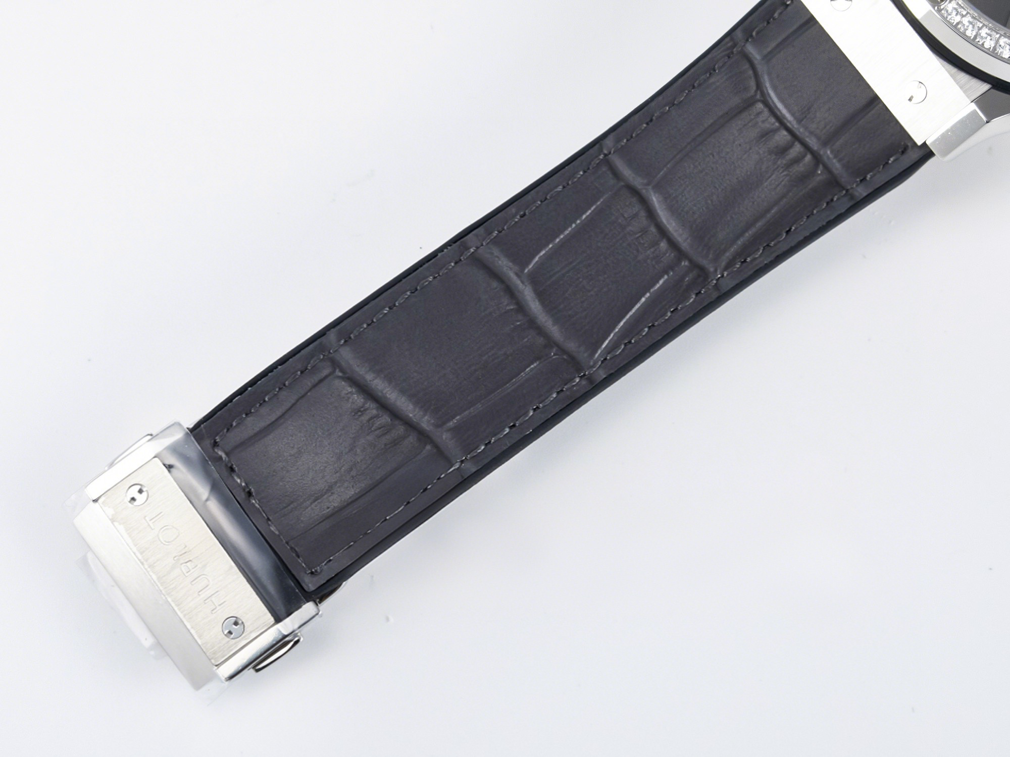 Hublot Classic Fusion Bang 42mm HBF 1:1 Best Edition Gray Dial Diamonds Bezel on Gray Leather Strap A2892-fasswatch