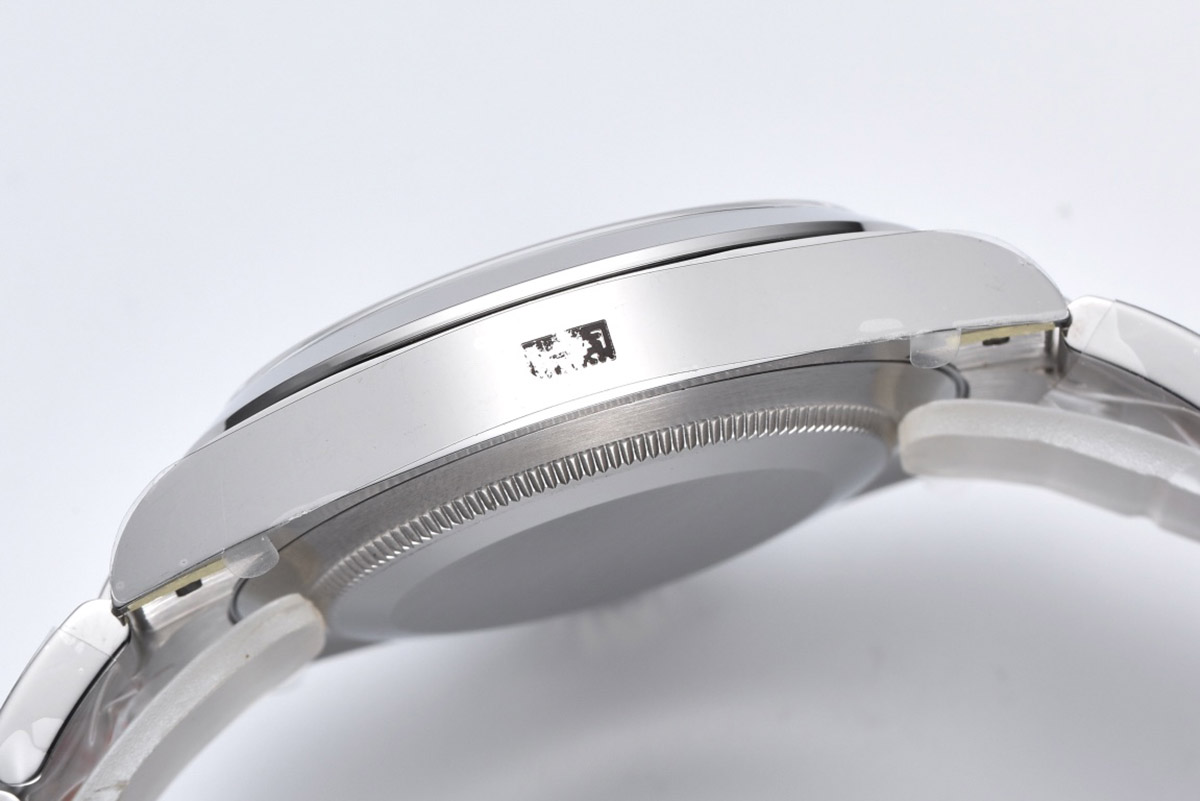 Rolex Air-King 126900 40mm-fasswatch