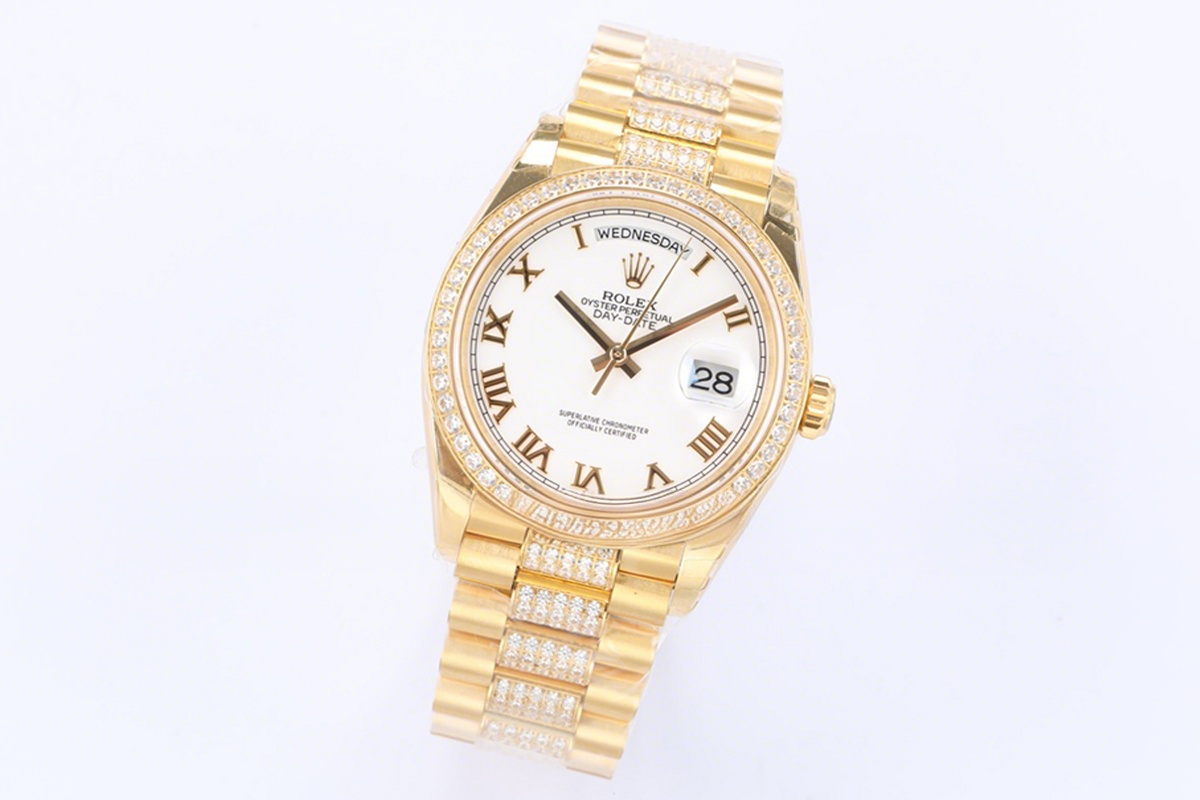 Rolex Day-Date 36 128348RBR White Dial with Diamond Bezel in Yellow Gold-fasswatch