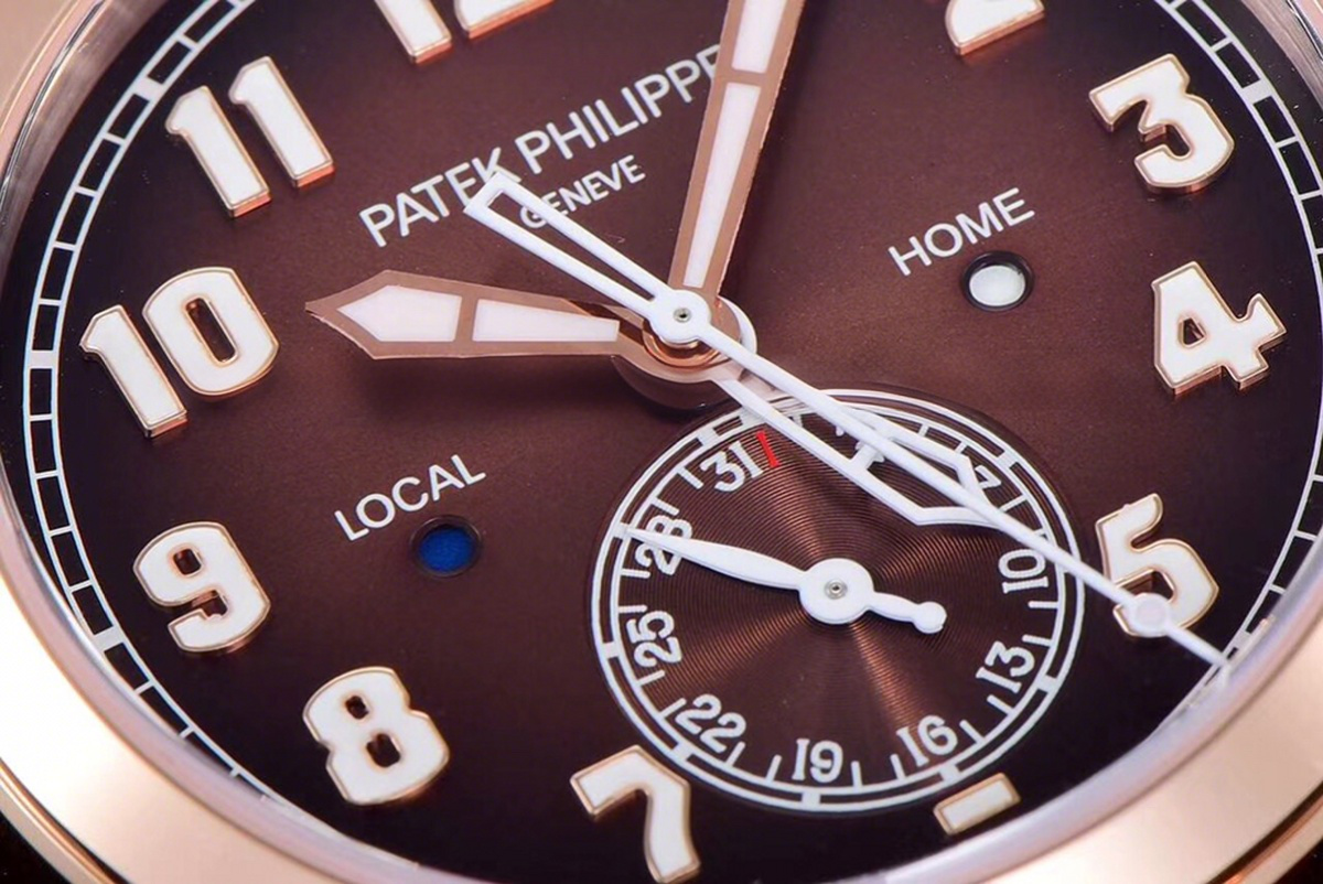 Patek Philippe Calatrava Pilot Travel Time 5524R Brown Dial in Rose Gold-fasswatch
