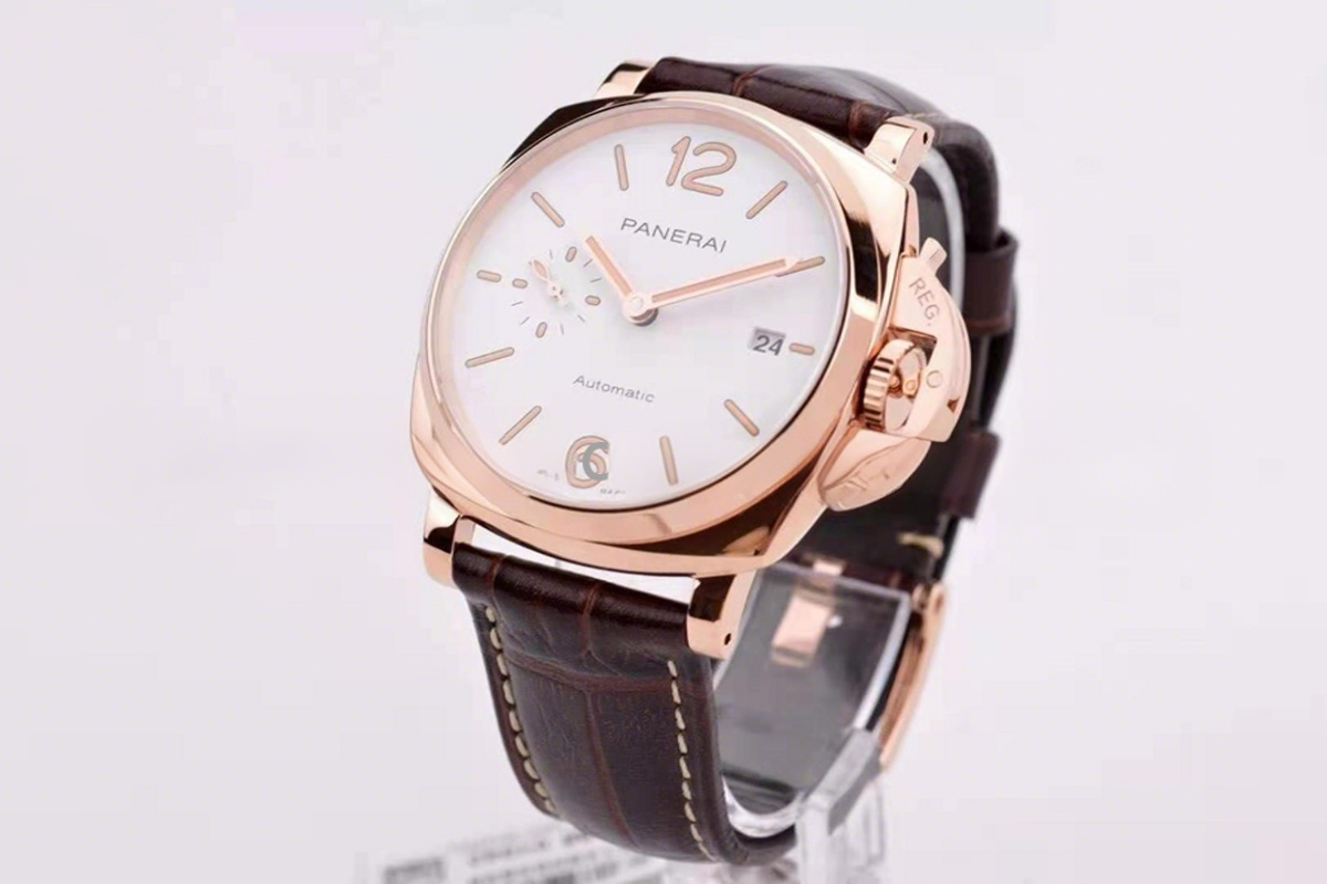 Panerai PAM1042 Luminor Due 42mm-fasswatch