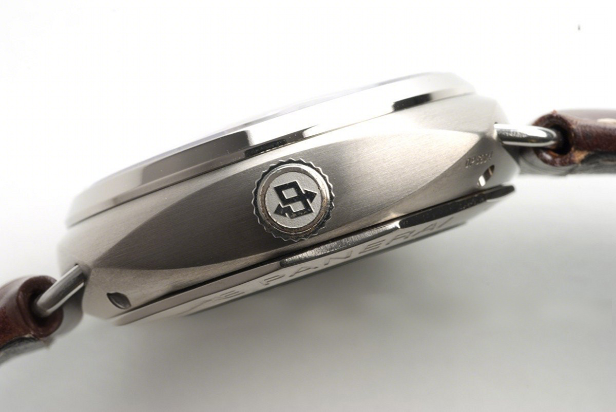 Panerai PAM346 Radiomir 8 Days Titanio-fasswatch