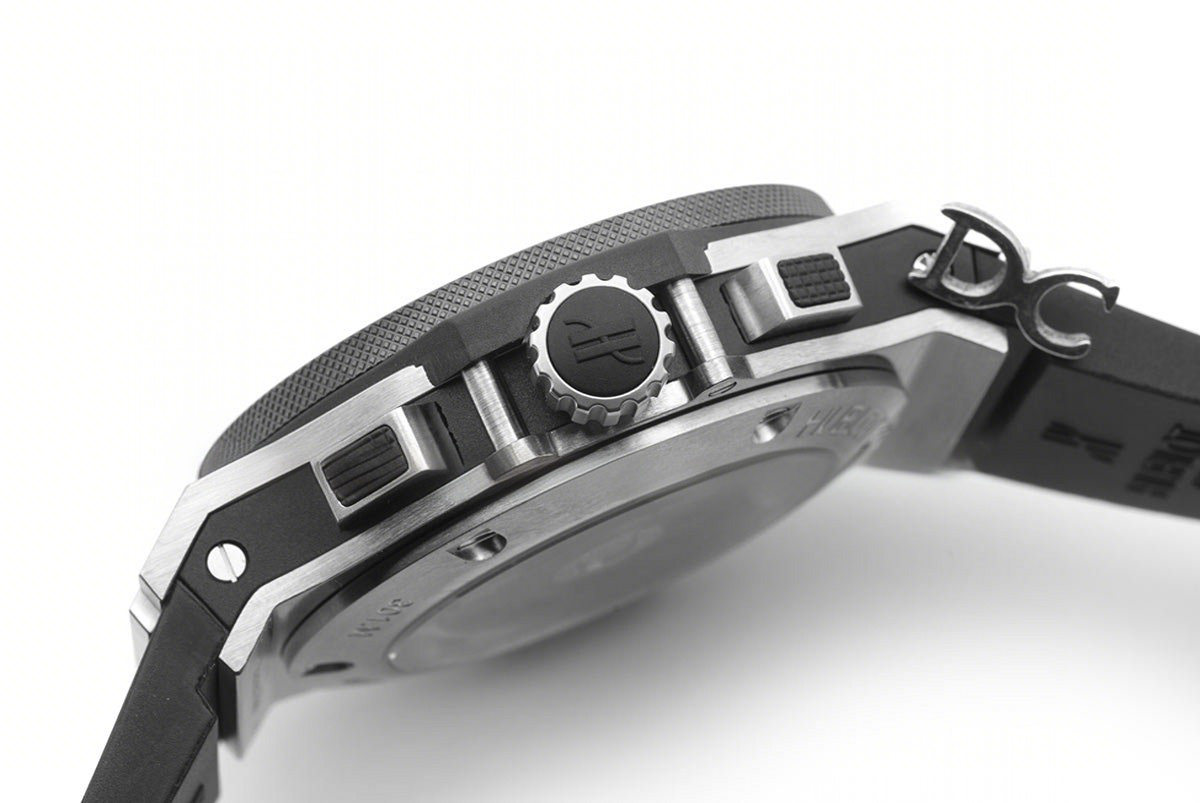 Hublot Big Bang Chronograph Carbon Dial in Steel Ceramic-fasswatch