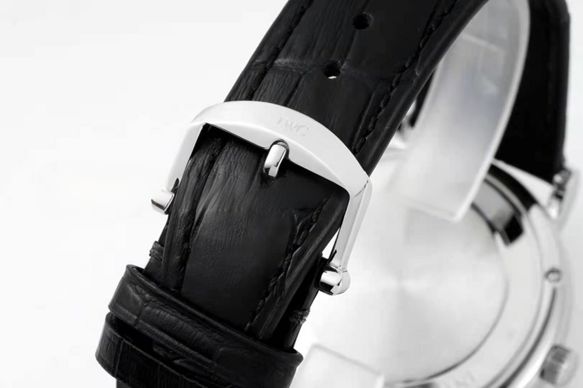 IWC Portofino Hand Wound Moon Phrase IW516406 White Dial in Steel-fasswatch