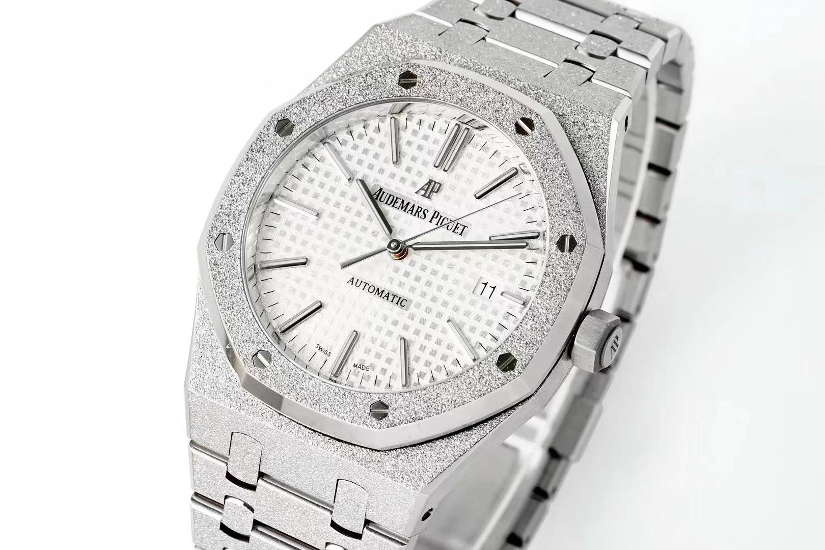 Audemars Piguet Royal Oak 67653BC.GG.1263BC.01 Frosted Replica-fasswatch