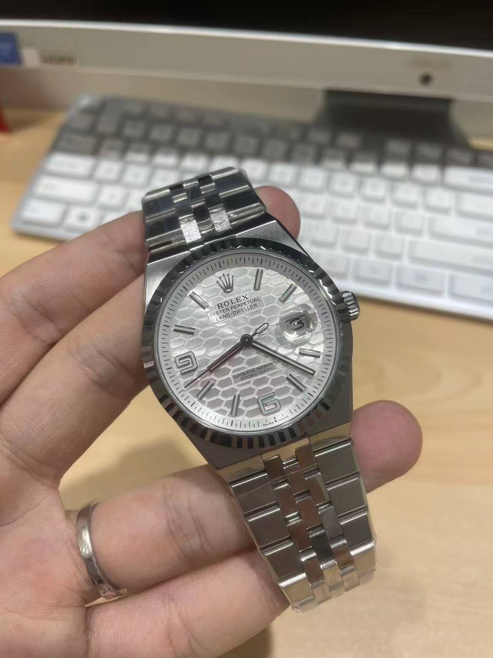 (New in 2025) Rolex M127334-0001 Land-Dweller white/blue/light blue/light white/white rose-fasswatch