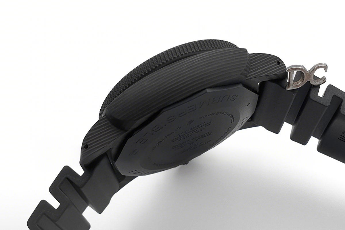 Panerai PAM1616 Luminor Submersible Carbotech-fasswatch