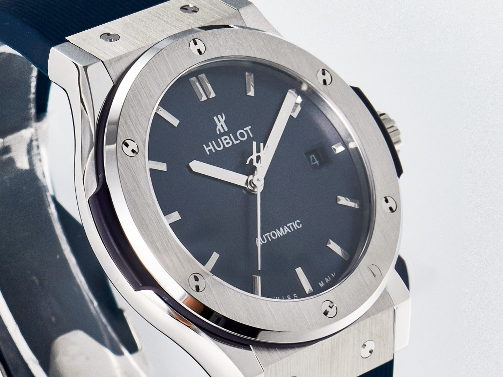 Hublot Classic Fusion Bang 42mm HBF 1:1 Best Edition Blue Dial on Blue Rubber Strap A2892-fasswatch