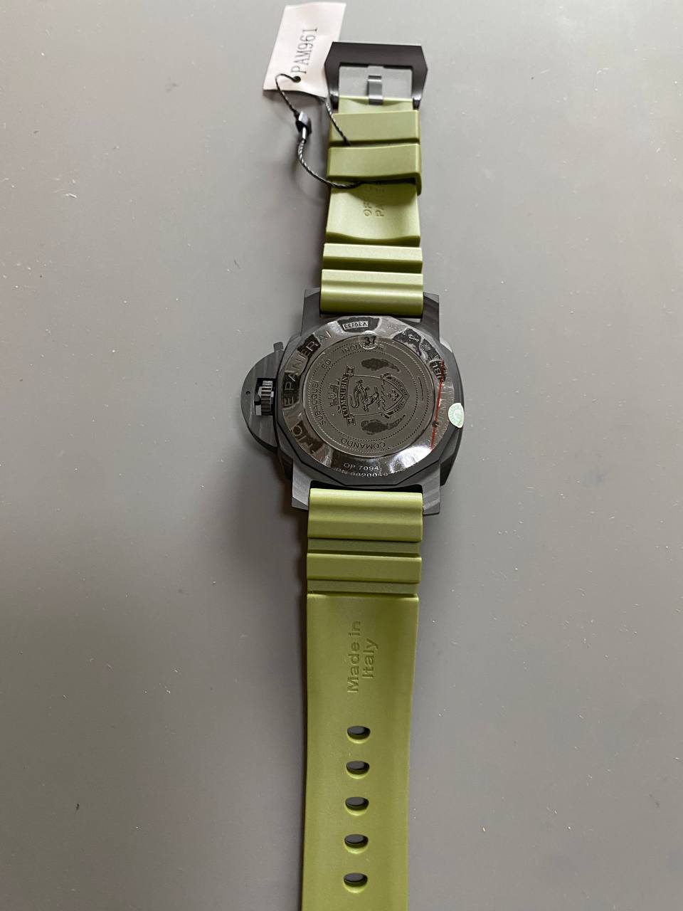 Panerai PAM961 Luminor Submersible Marina Militare Carbotech 47mm-fasswatch