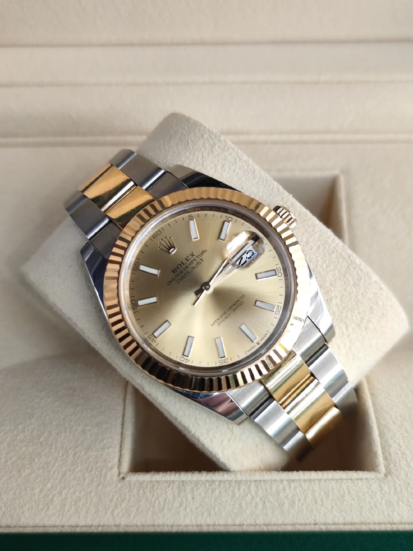 Rolex Datejust 41 Fluted Bezel Gold & Steel Watch 126333-0009-fasswatch