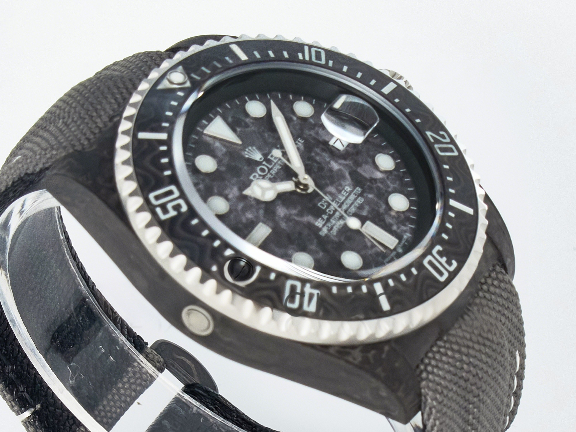 Rolex Sea Dweller 43mm Black Carbon DIWF Best Edition Gray Dial on Gray Nylon Strap A2824 V2-fasswatch