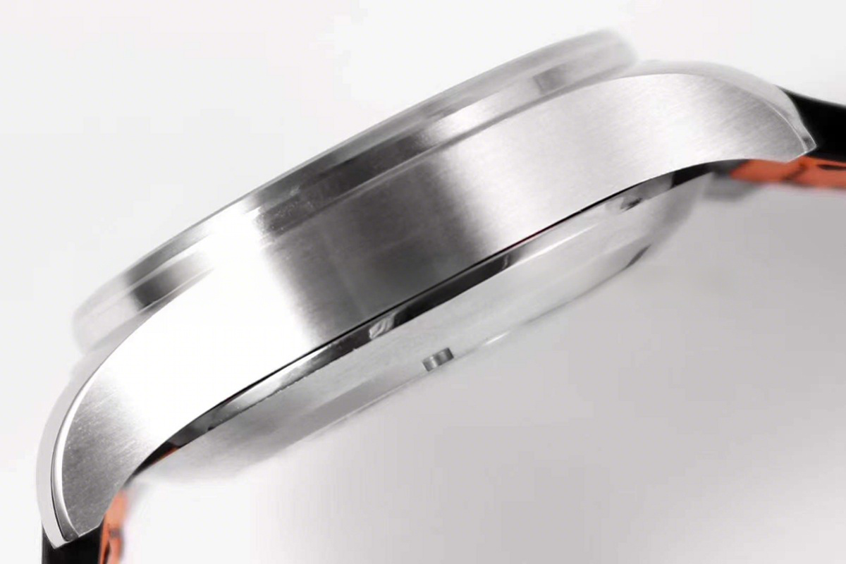 IWC Pilot’s Watch Chronograph Edition “Le Petit Prince” IW377714-fasswatch