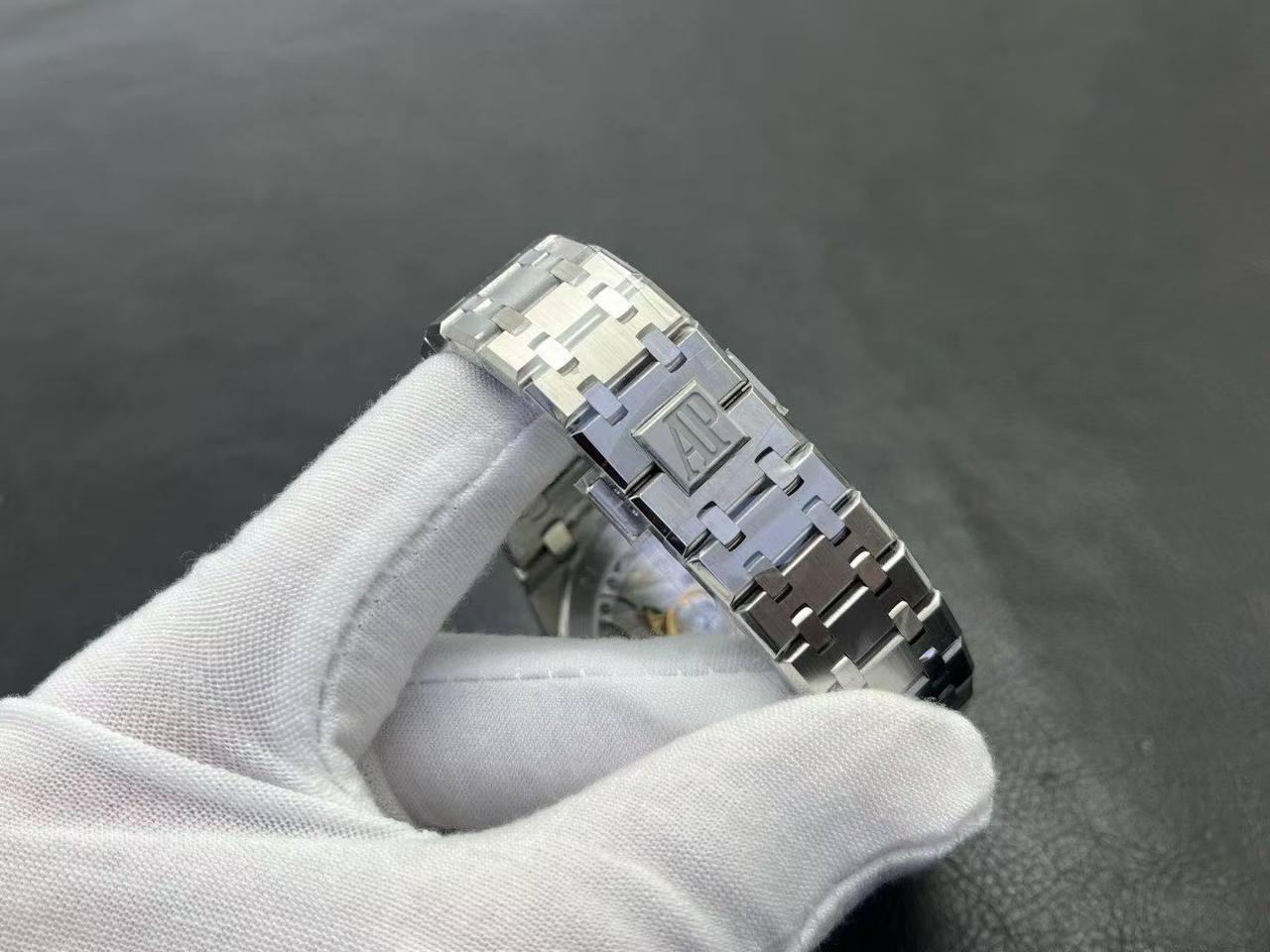 Audemars Piguet Royal Oak Chrono 15510st-fasswatch