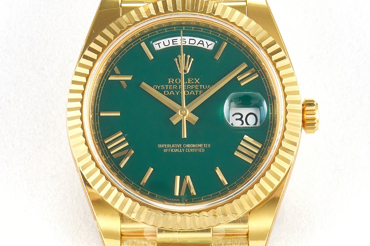 Rolex Daydate 40 228238 Green Dial with Roman Marker in Yellow Gold (Gain Weight)-fasswatch