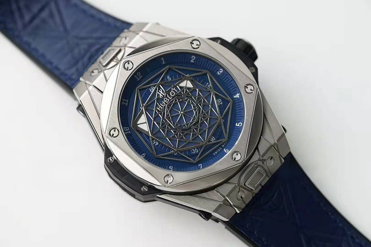 Hublot Big Bang Unico Sang Bleu in Titanium on Blue Leather Strap-fasswatch