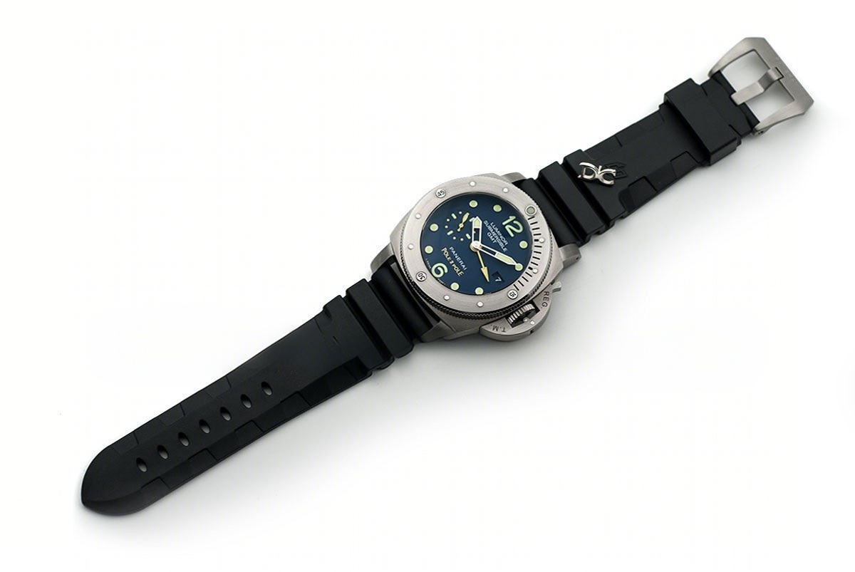 Panerai PAM719 Luminor Submersible 1950 3 Days GMT Titanium Pole2Pole Expedition-fasswatch