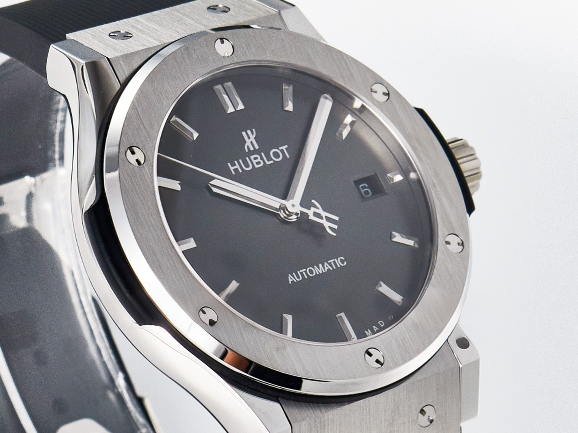 Hublot Classic Fusion Bang 42mm HBF 1:1 Best Edition Gray Dial on Gray Rubber Strap A2892-fasswatch