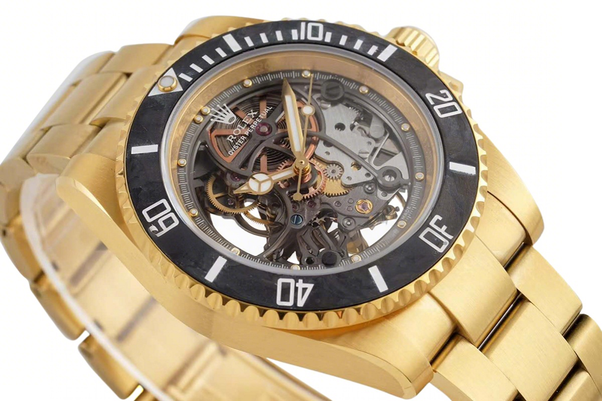 Rolex Andrea Pirlo Project 114060 Submariner in Yellow Gold-fasswatch