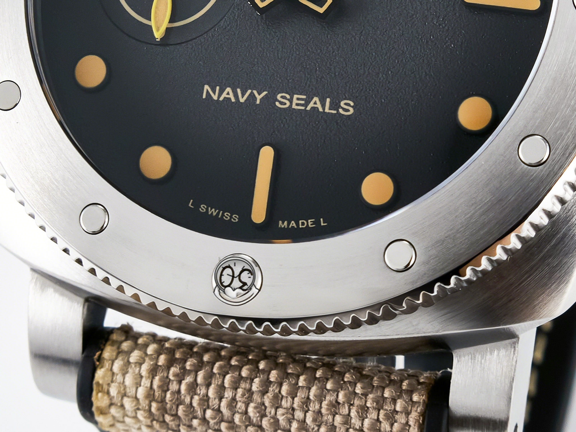 Panerai PAM1518 Submersible 44mm VSF 1:1 Best Edition Gray Ombre Dial on Camouflage Strap P900-fasswatch