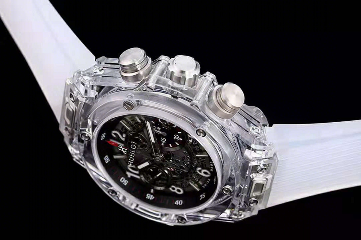 Hublot Big Bang Unico Magic Sapphire 45mm-fasswatch