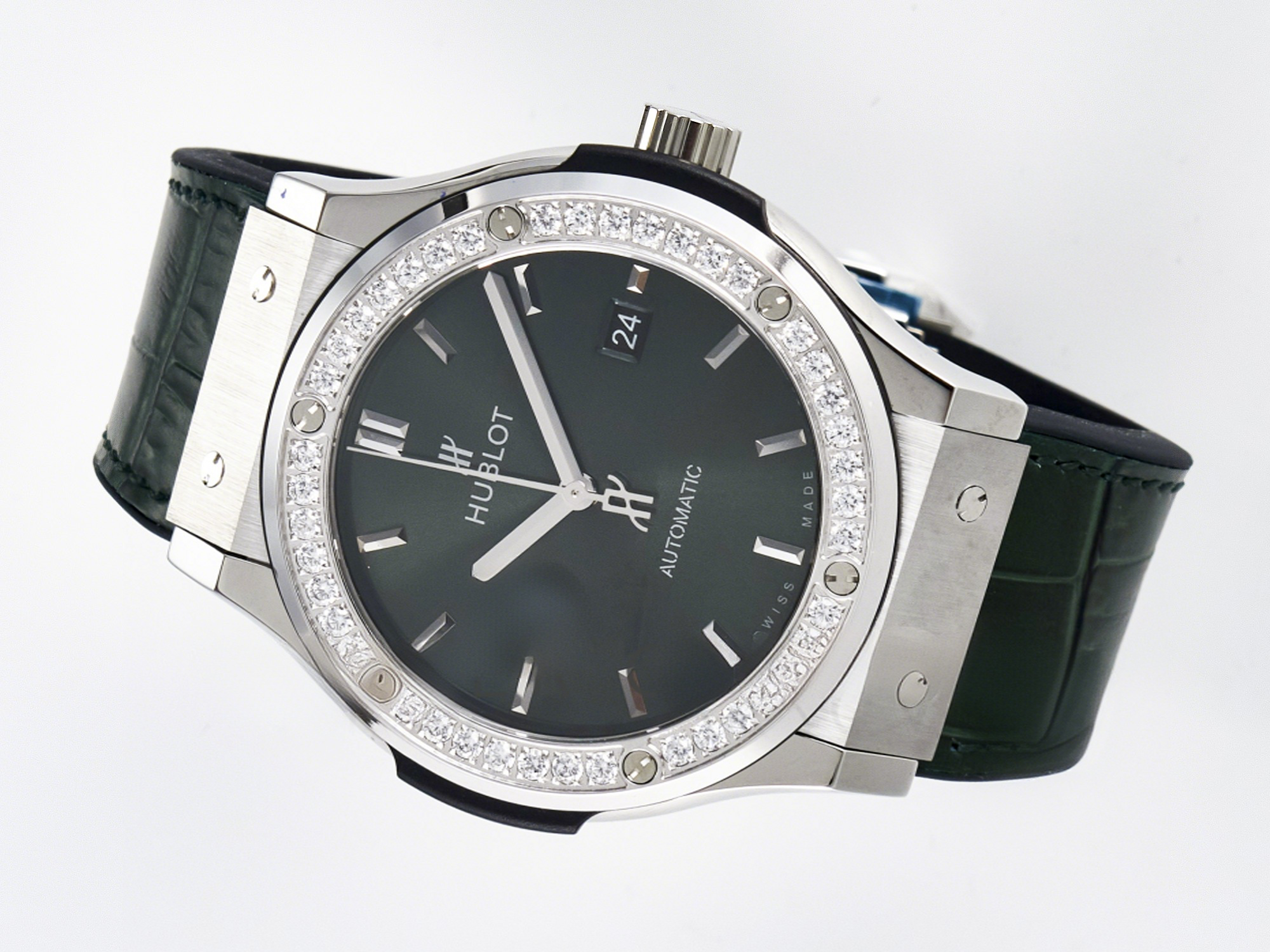 Hublot Classic Fusion Bang 42mm HBF 1:1 Best Edition Green Dial Diamonds Bezel on Green Leather Strap A2892-fasswatch