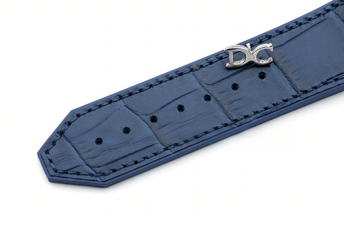 Hublot Classic Fusion Automatic 42mm Blue Dial in Rose Gold-fasswatch