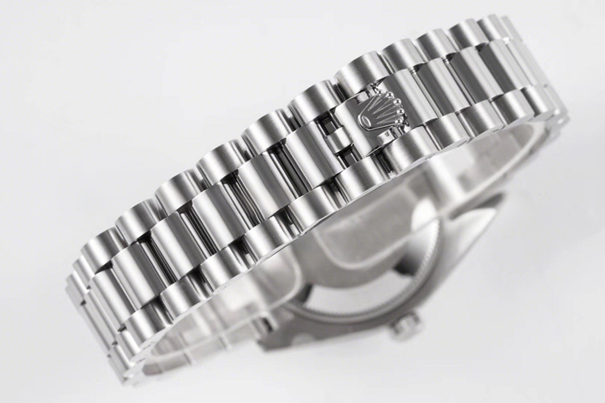 Rolex Datejust 31 Blue Dial Diamond Markers in Steel on President Bracelet-fasswatch