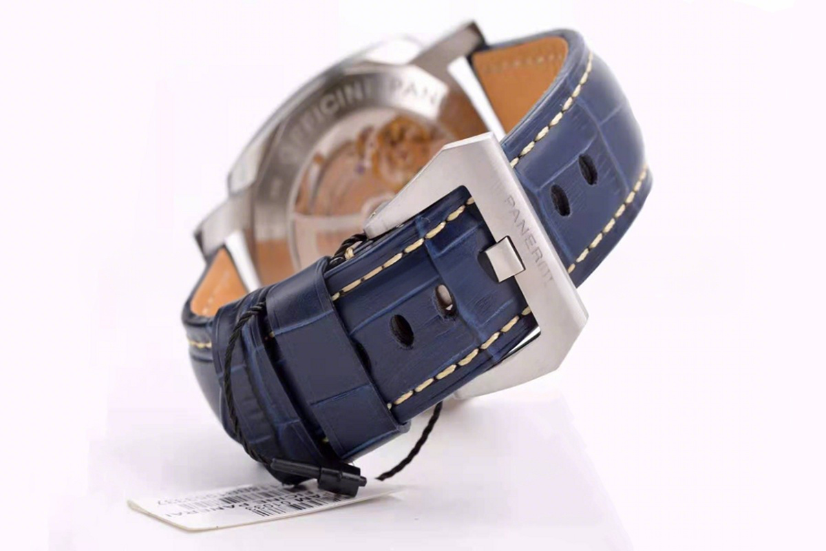 Panerai PAM1033 Luminor GMT 44mm-fasswatch