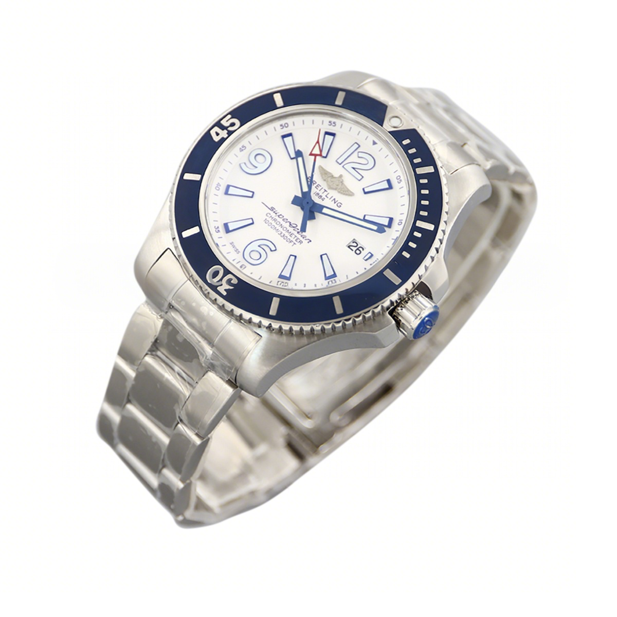 Breitling Superocean Automatic 44mm in White Dial on Blue Bezel-fasswatch