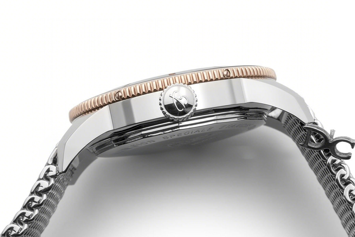 Breitling Superocean Heritage II B20 Automatic 44mm in Black Dial on Black and Rose Gold Bezel-fasswatch