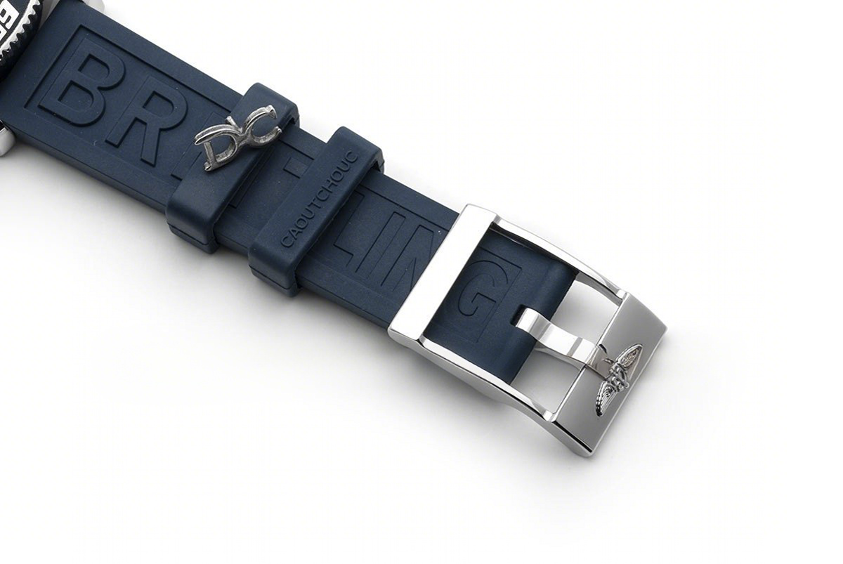 Breitling Superocean II 42 Blue Dial with Blue Bezel-fasswatch