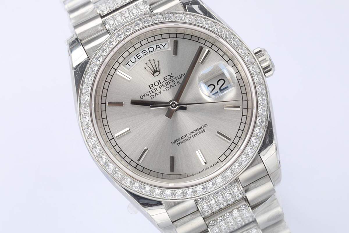 Rolex Day-Date 36 128349RBR Silver Dial with Diamond Bezel in White Gold-fasswatch