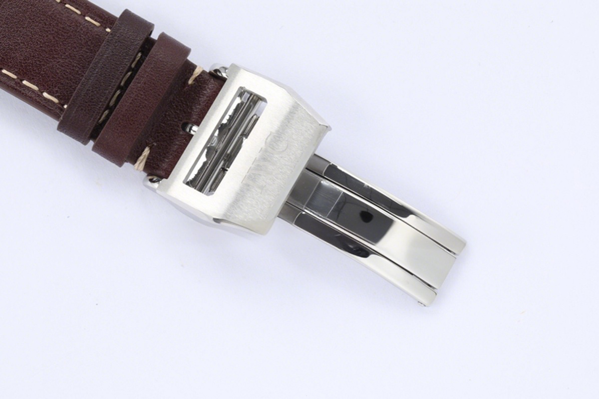 IWC Big Pilot’s Watch Constant-Force Tourbillon Edition ‘Le Petit Prince’ IW590302-fasswatch