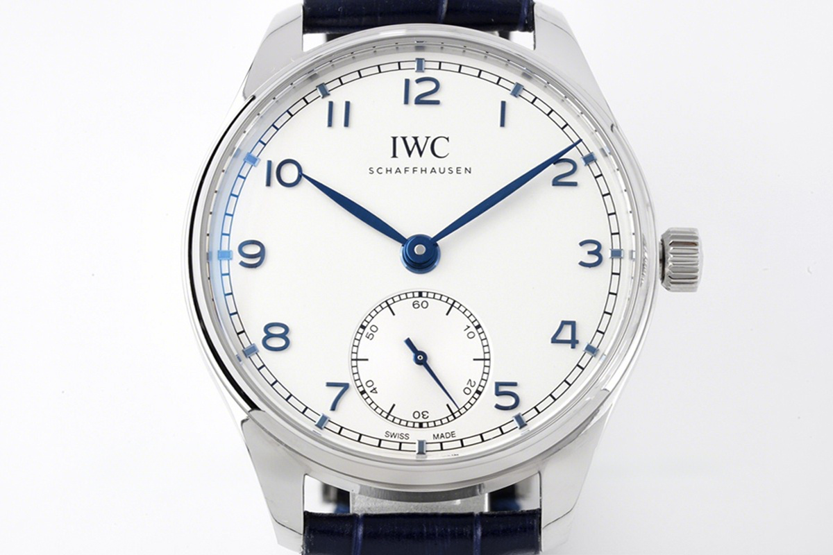 IWC Portugieser Automatic 40 IW358304 White Dial in Steel-fasswatch