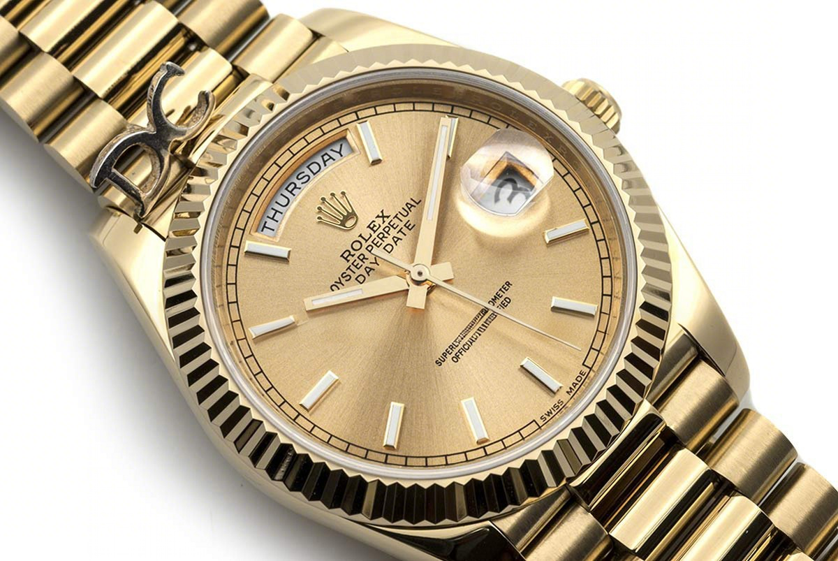 Rolex Day-Date 40 228238 Champagne Dial in Yellow Gold-fasswatch