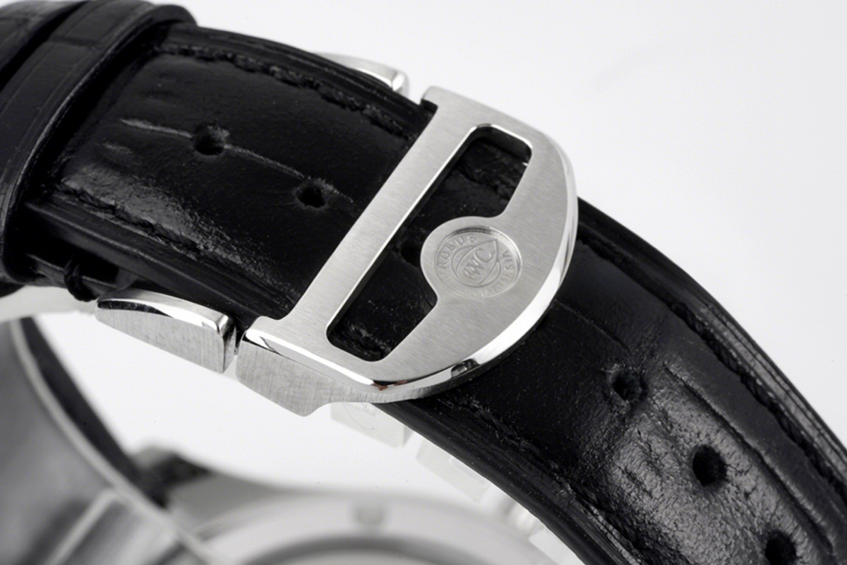 IWC Portugieser Automatic 40 IW358305 Blue Dial in Steel-fasswatch