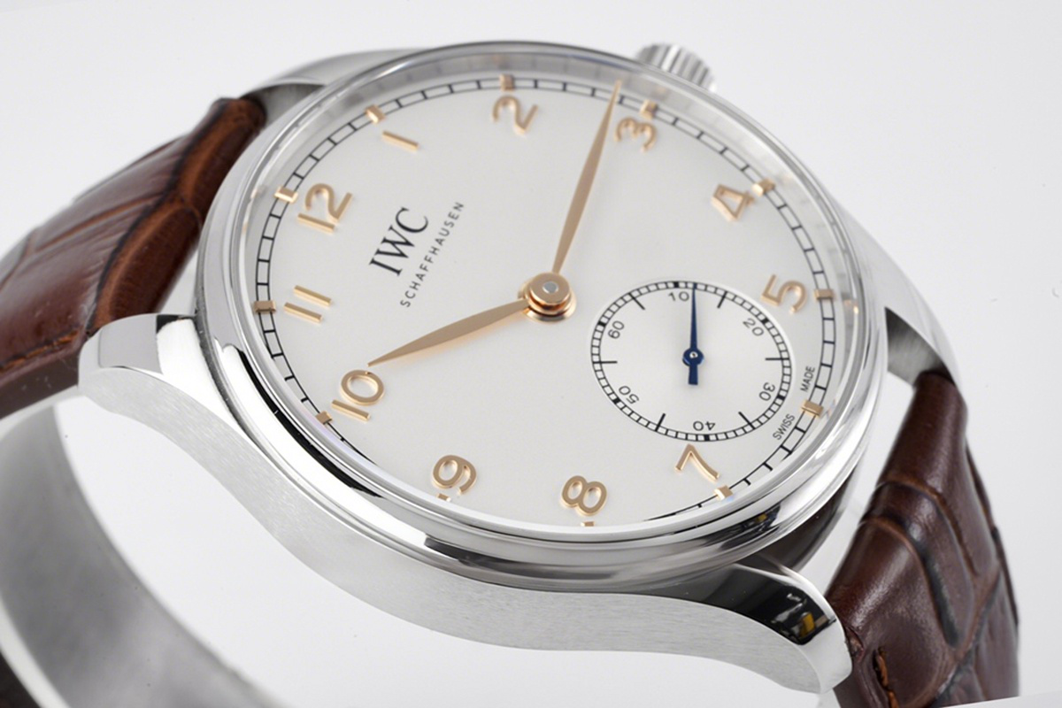 IWC Portugieser Automatic 40 IW358303 White Dial in Steel-fasswatch