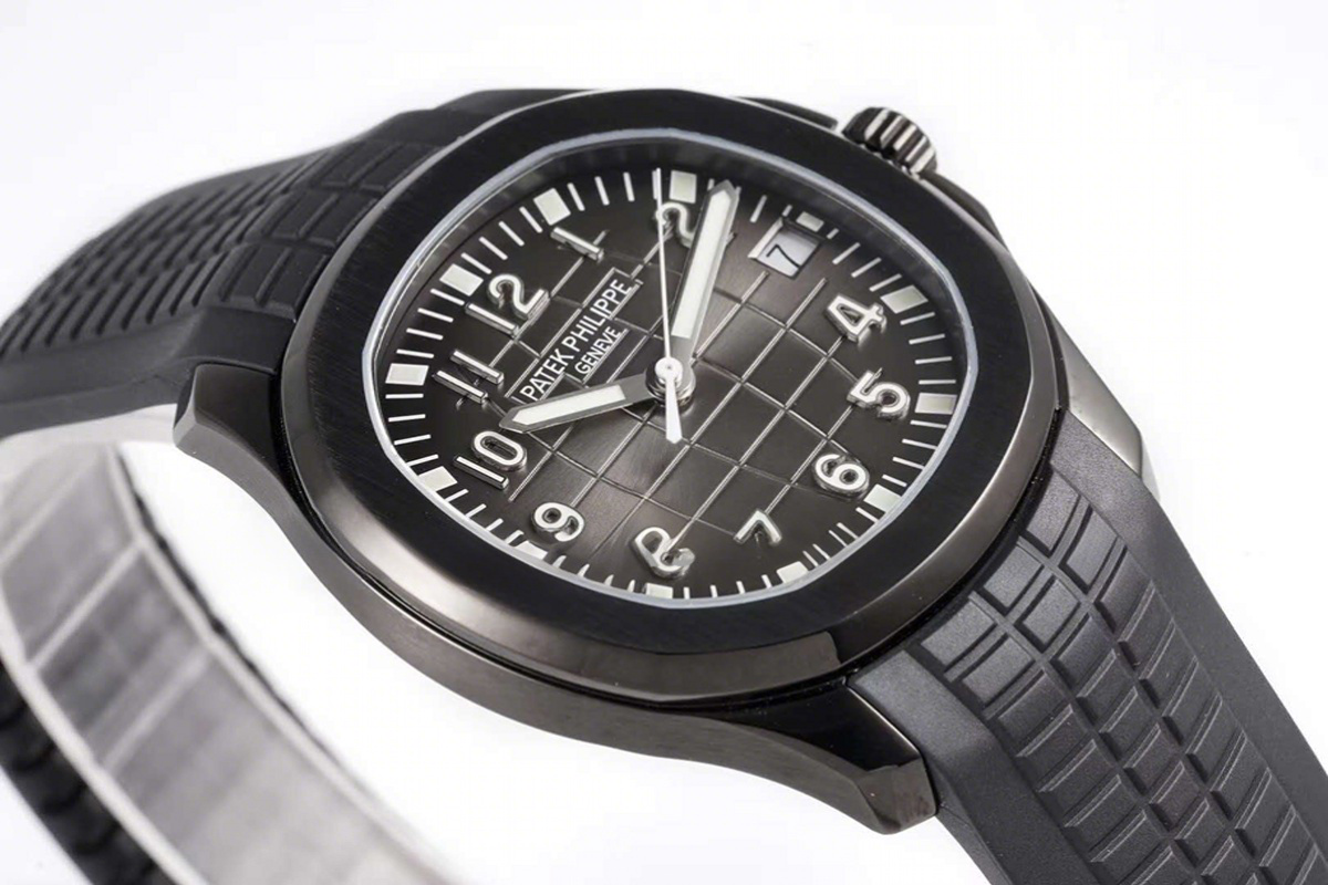 Patek Philippe Aquanaut 5167A ‘Black Venom Limited Edition’ Black Dial on Black Rubber Strap-fasswatch
