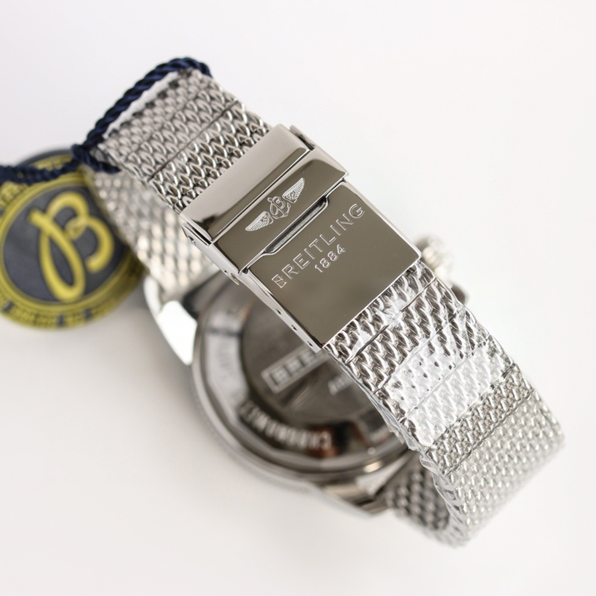 Breitling Superocean Heritage II B20 Automatic 42mm in White Dial on Blue Bezel-fasswatch