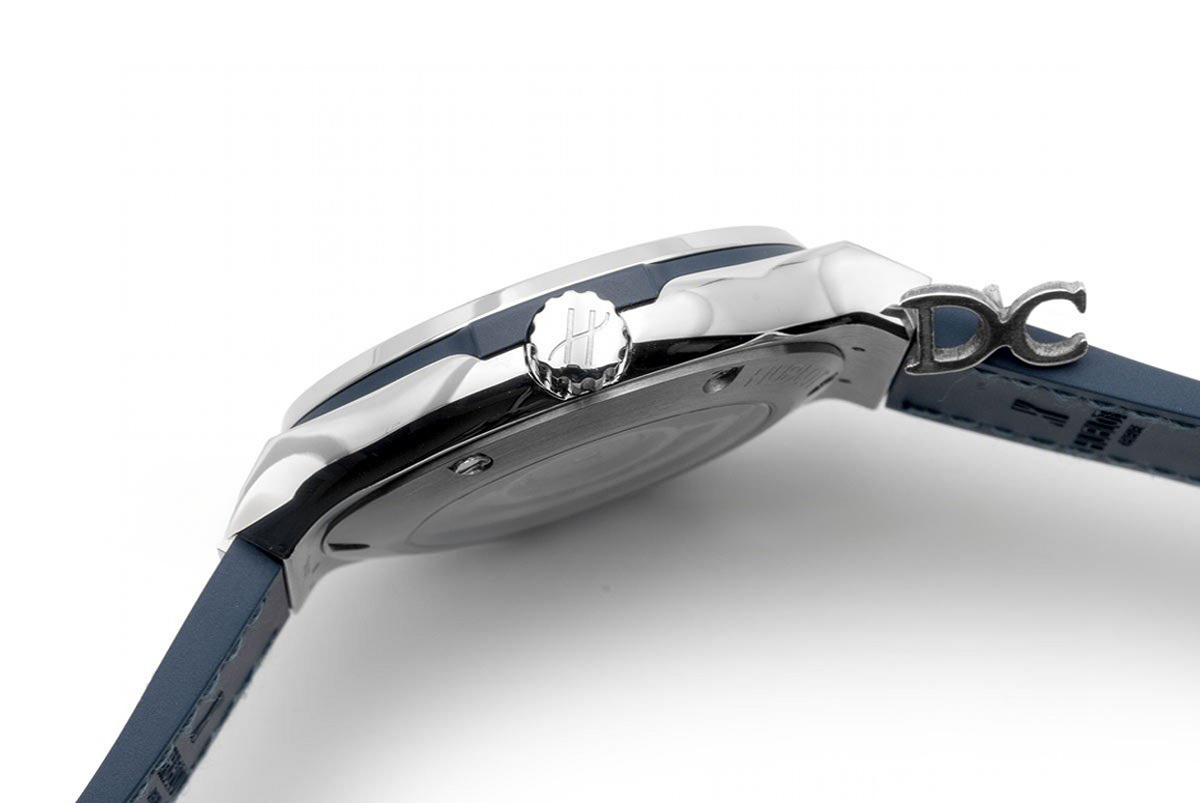 Hublot Classic Fusion Automatic 38mm Blue Dial in Titanium-fasswatch