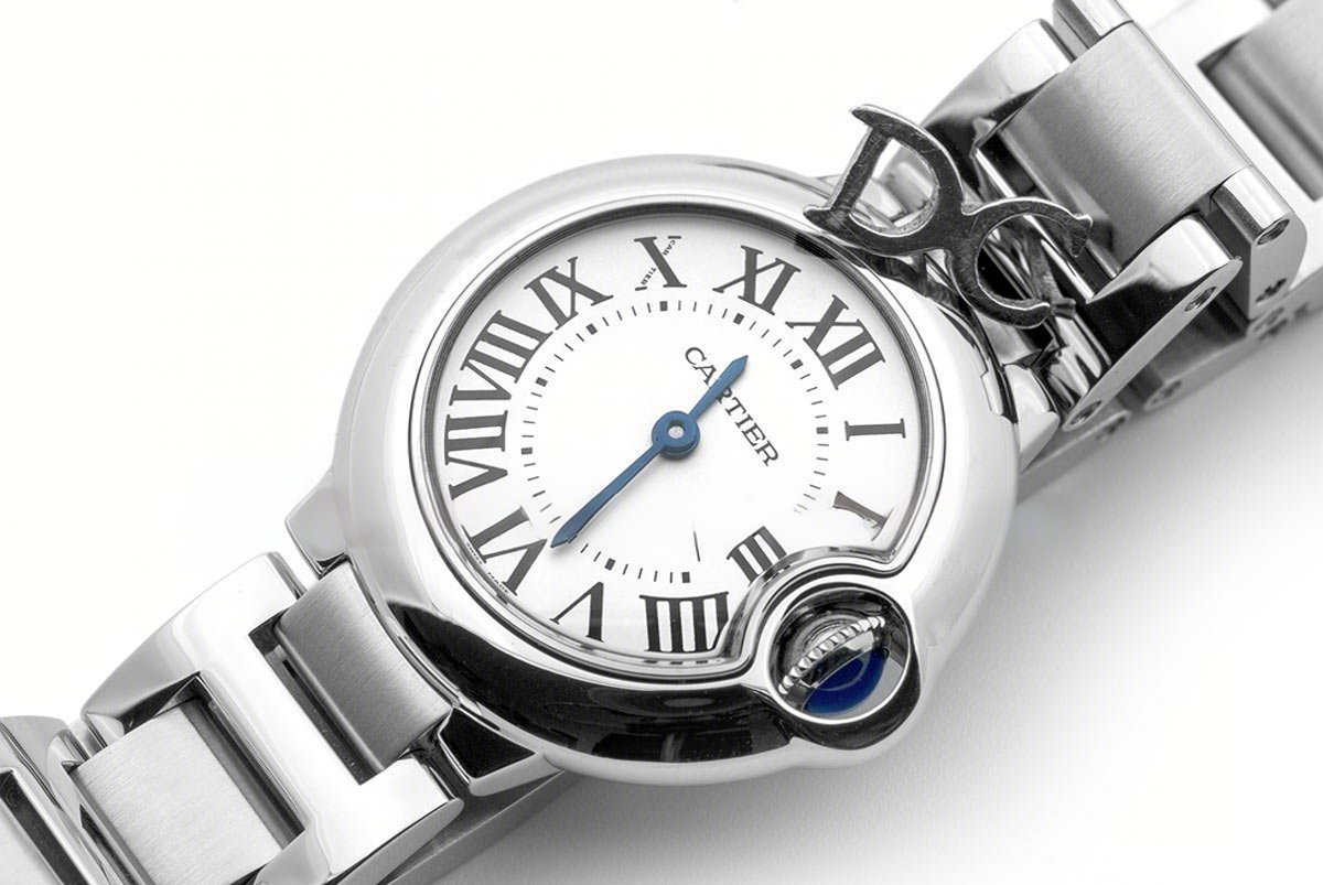 Ballon Bleu de Cartier 28mm White Dial in Steel-fasswatch