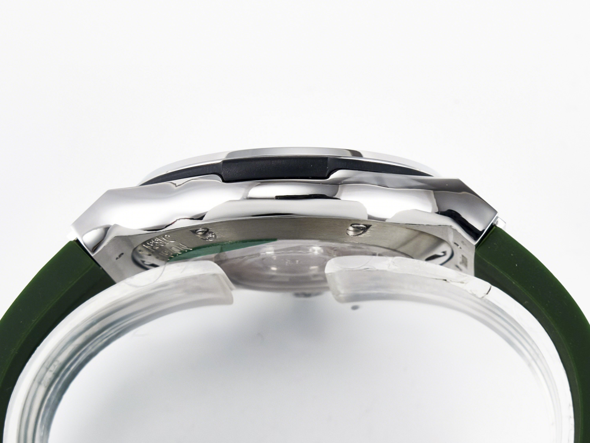 Hublot Classic Fusion Bang 42mm HBF 1:1 Best Edition Green Dial on Green Rubber Strap A2892-fasswatch