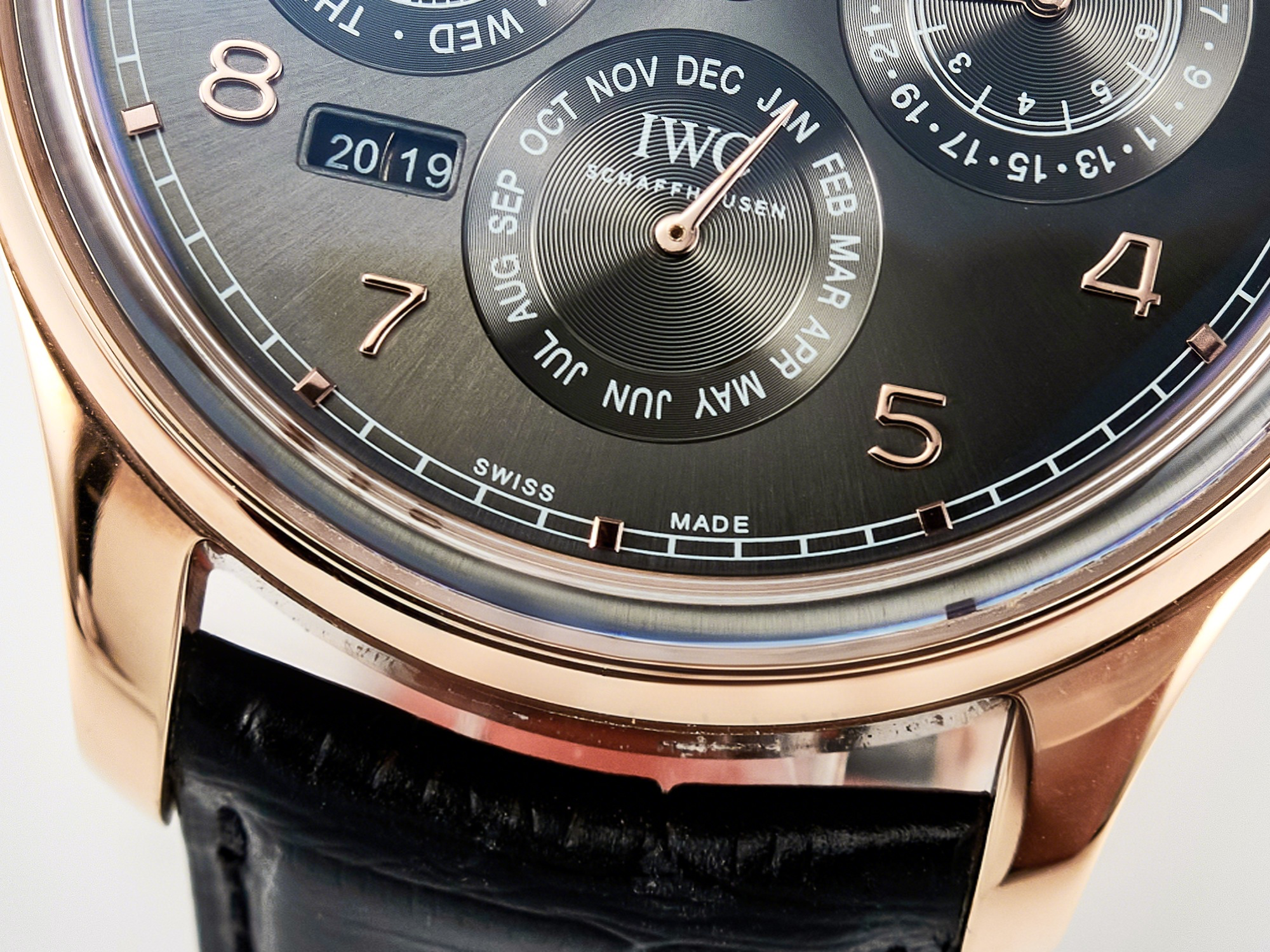 IWC IW5034 Portugieser Perpetual Calendar RG V9F 1:1 Best Edition Black Dial on Black Leather Strap A52610-fasswatch