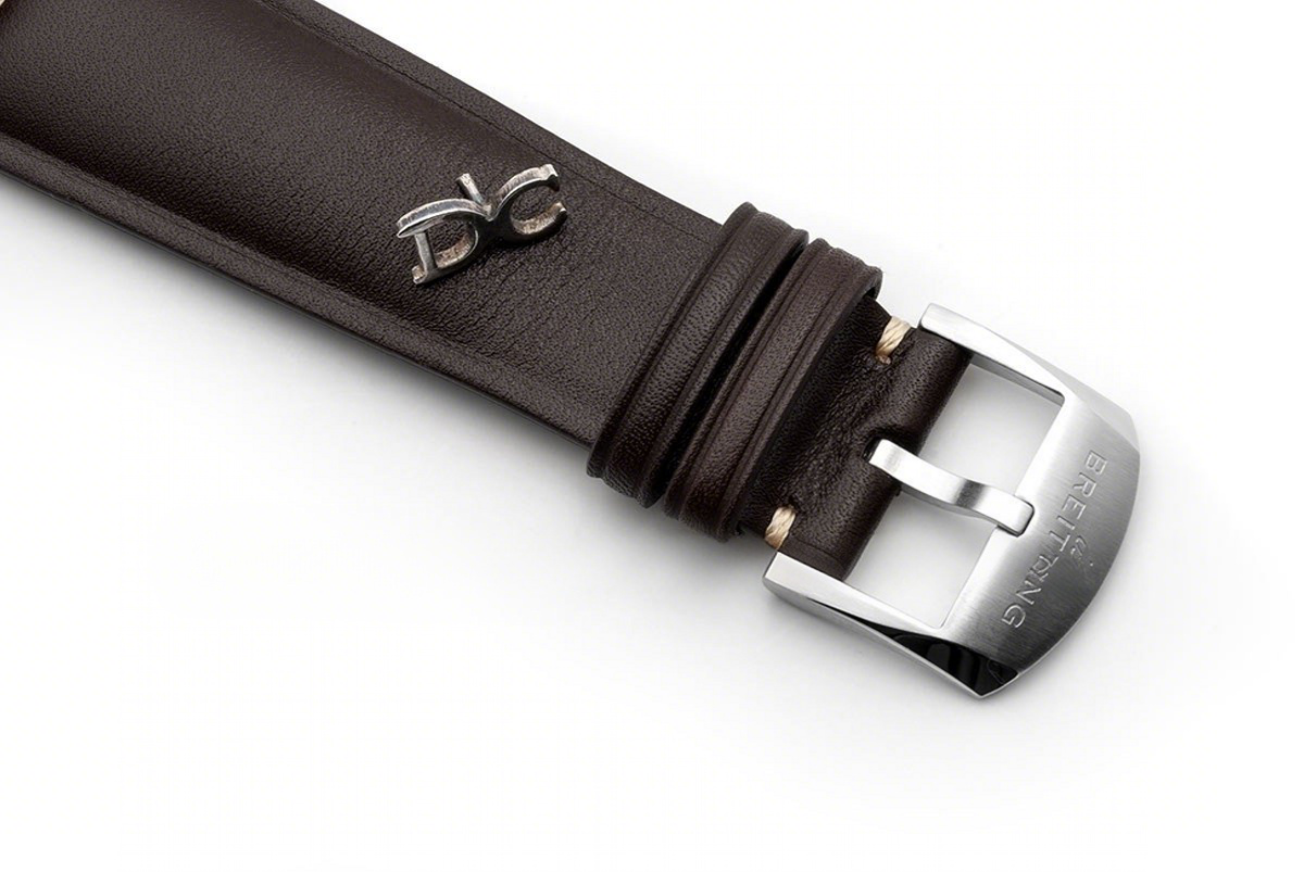 Breitling Navitimer 8 Automatic 41 Blue Dial in Steel on Brown Leather Strap-fasswatch