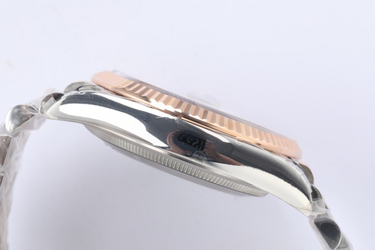 Rolex Datejust 36 126231 Silver Dial in Steel/Everose Gold on Jubilee Bracelet-fasswatch