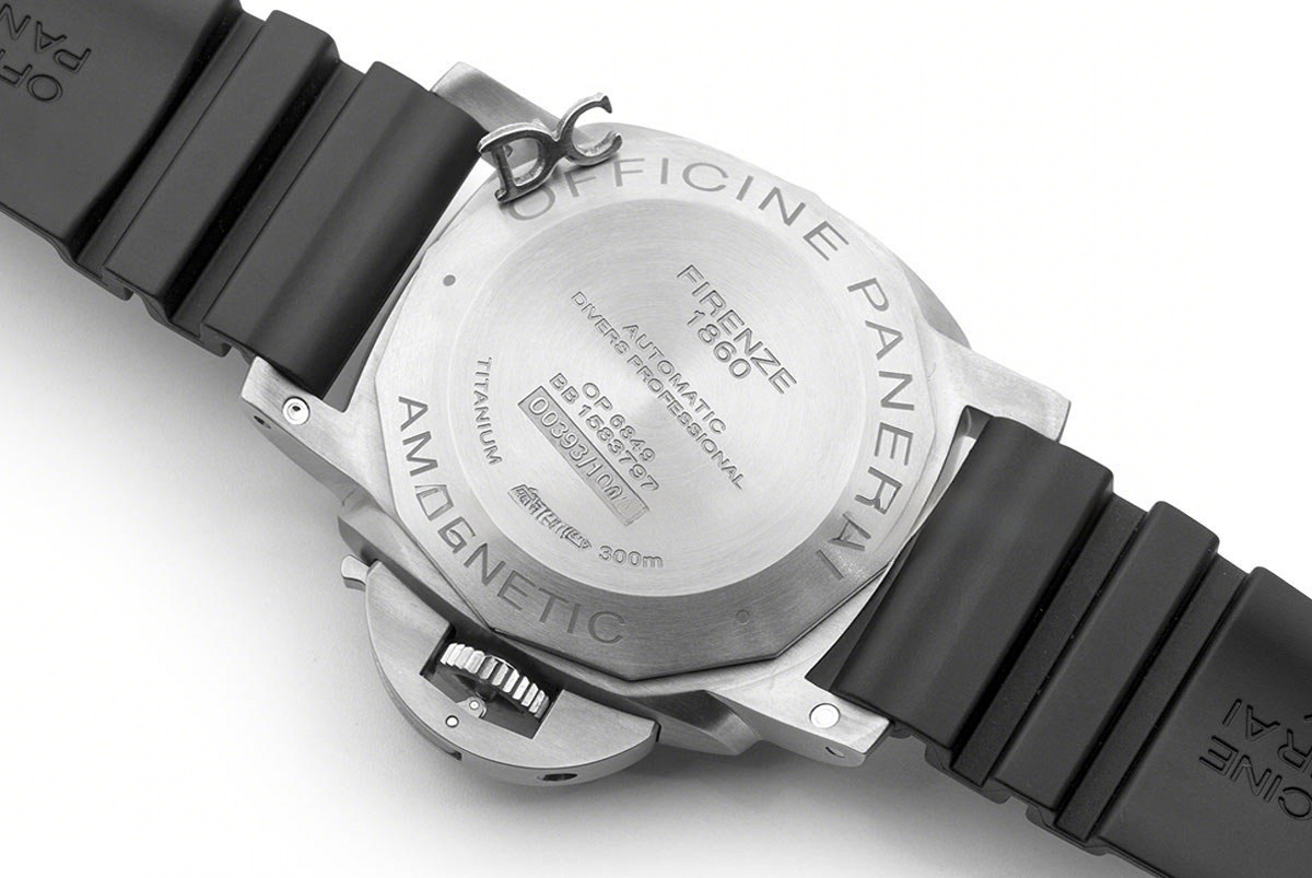 Panerai PAM389 Luminor Submersible 1950 Amagnetic 3 Days Automatic Titanio-fasswatch