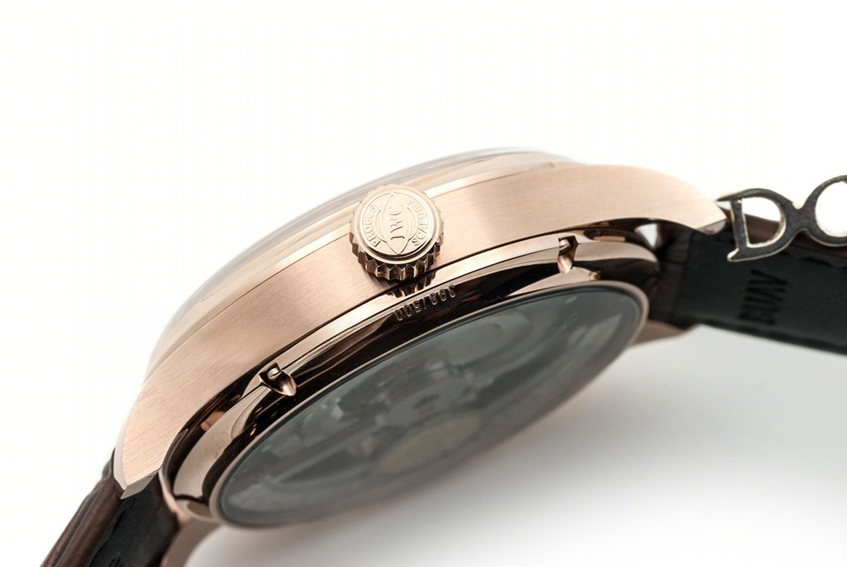 IWC Portuguese Tourbillon Mystère Rétrograde IW504202 in Rose Gold-fasswatch